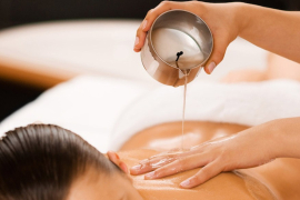 Massage Nến Thơm Dưỡng Thể